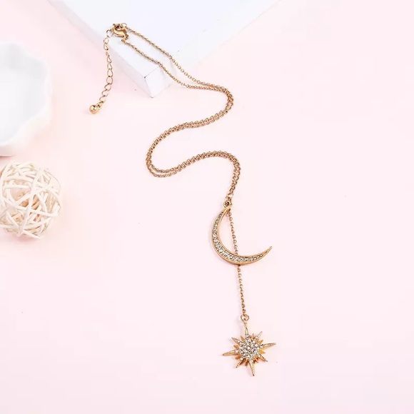 Free People Jewelry - ✨Moon and Sun necklace ✨